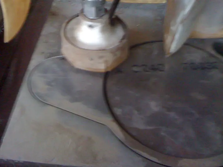 Contorno circolare in lavorazione